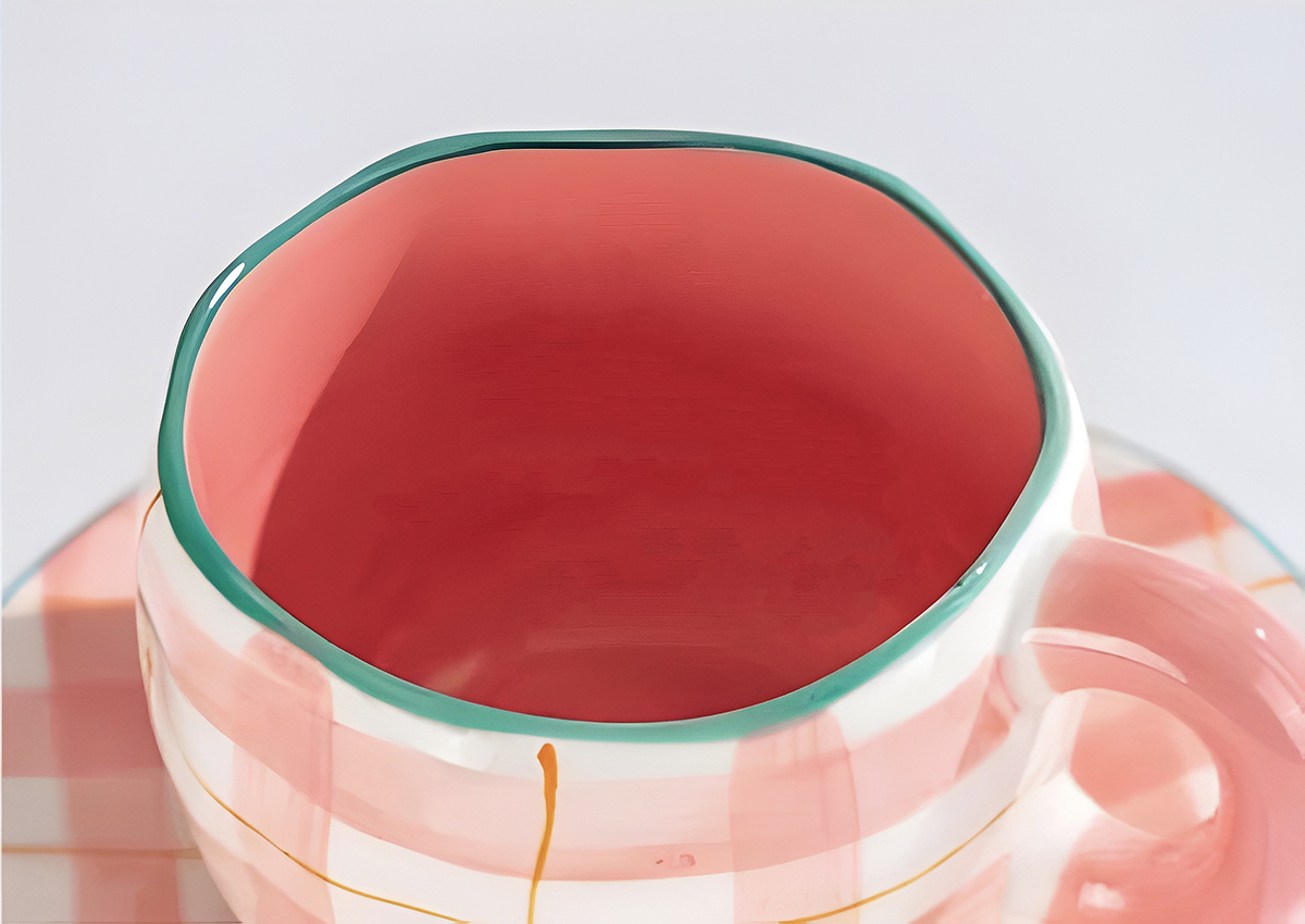 ceramic pink plaid mug edge details