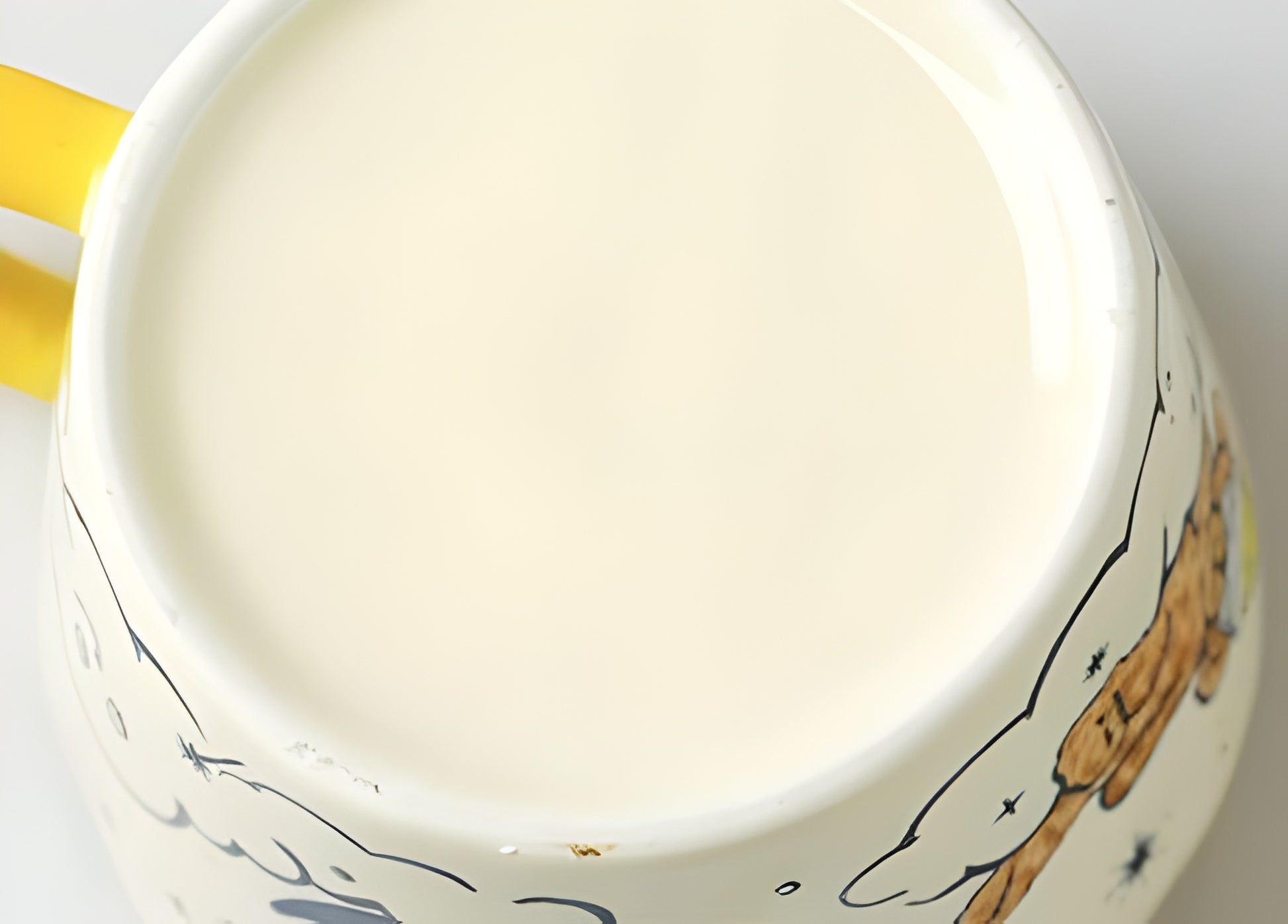 a detail photo of moon mug bottom